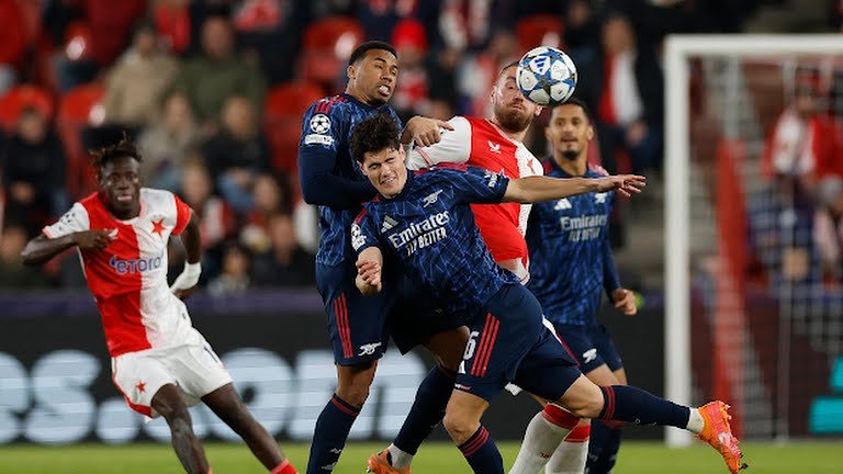 ظهور أصغر لاعب في تاريخ المسابقة| آرسنال يكتسح سلافيا براغ بثلاثية ويواصل العلامة الكاملة في دوري الأبطال 