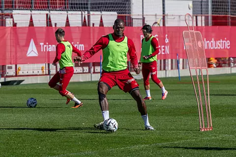 بول بوجبا يستعد للظهور مع موناكو بعد غياب دام لأكثر من عامين