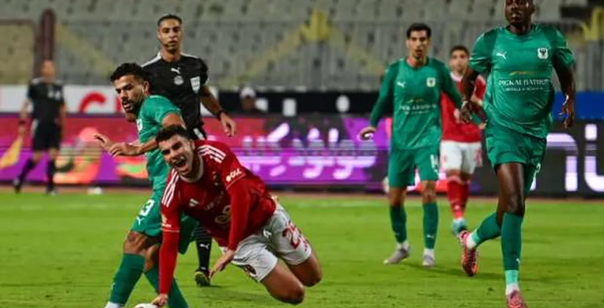 الأهلي يواصل السقوط | ضياع ركلة جزاء وفرص محققة تُبقي الصراع مشتعلاً في الدوري المصري