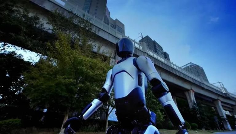 روبوت صيني يقطع 100 كيلومتر ويصنع تاريخاً جديداً