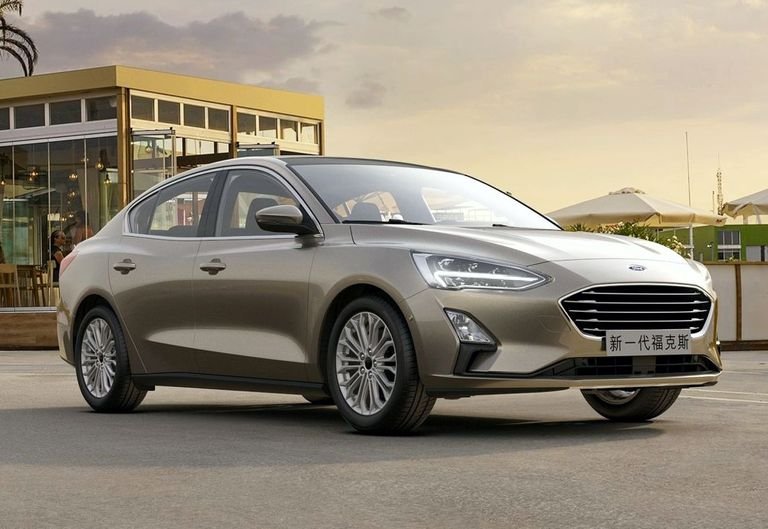 وداعًا لفورد فوكاس: نهاية رحلة امتدت 27 عامًا وتغيّر جذري في استراتيجية الشركة العالمية