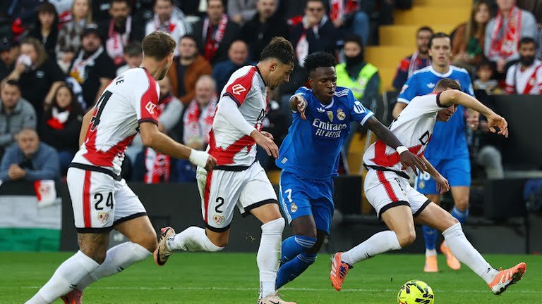 تصريحات تشابي ألونسو بعد تعادل ريال مدريد أمام رايو فاليكانو