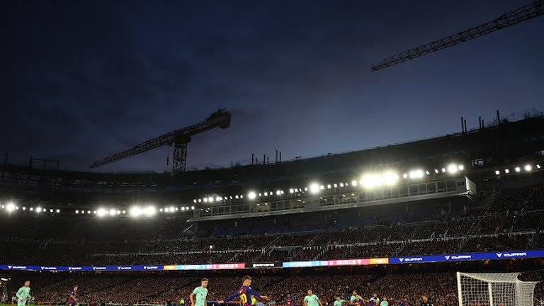 برشلونة يكتسح أتلتيك بيلباو برباعية ويستعيد صدارة الليجا مؤقتًا في ليلة العودة إلى كامب نو