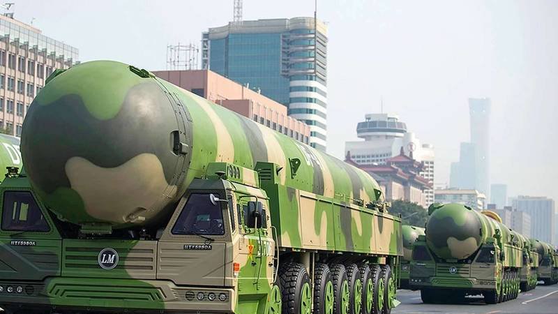 الصين تطالب الولايات المتحدة بتقليص ترسانتها النووية لتحقيق نزعٍ شامل للسلاح