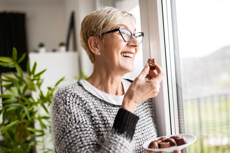 أطعمة تدعم الشيخوخة الصحية وتحافظ على نضارة الجسم مع التقدم في العمر