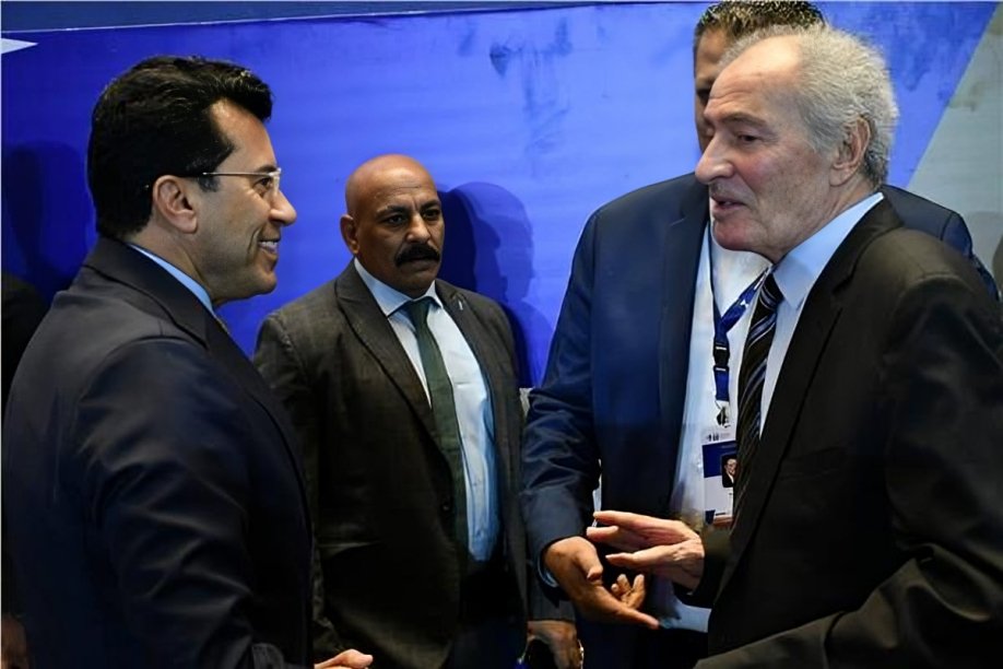 المصري حسن مصطفى يفوز بدورة جديدة لرئاسة الاتحاد الدولي لكرة اليد ويعزز مكانته العالمية