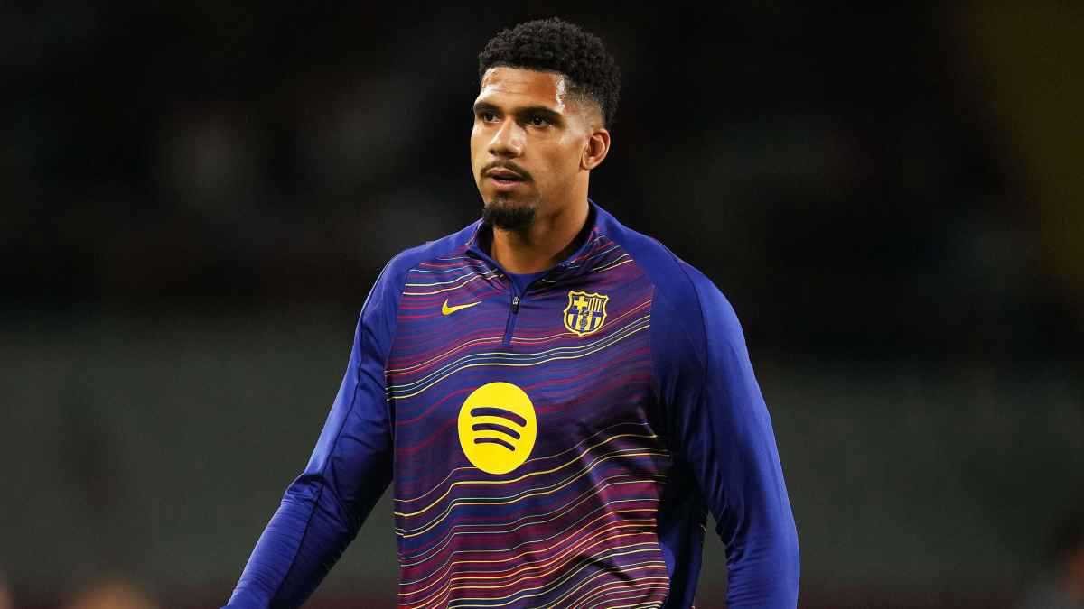 برشلونة يعلن عودة أراوخو إلى التدريبات بعد إنتهاء رحلته الروحية