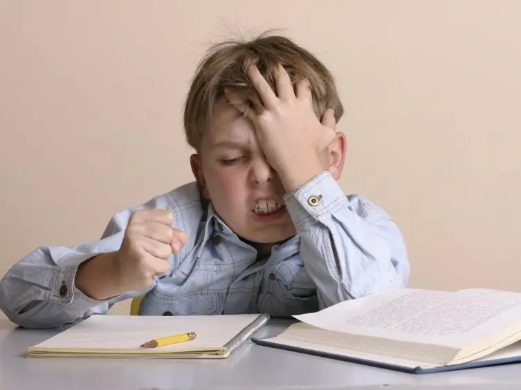 "الانغماس الكامل".. مصطلح جديد يجتاح وسائل التواصل ويعيد تعريف الانغماس في العمل والحياة