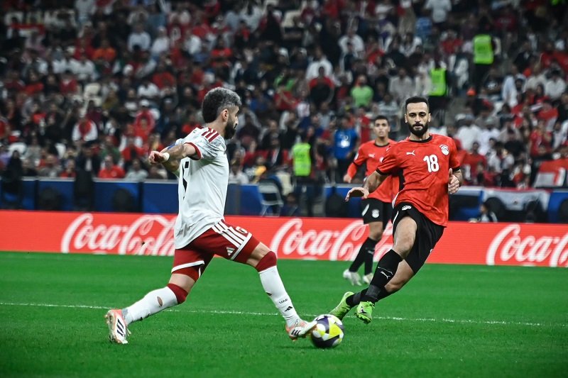 تعادل مصر والإمارات يعيد الحسابات في المجموعة الثالثة بكأس العرب 2025