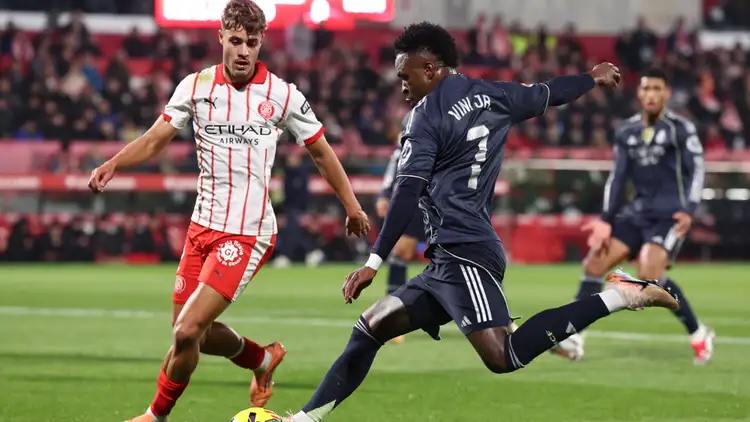 ريال مدريد يُهدي الصدارة إلى برشلونة بعد التعادل مع جيرونا ويواصل سلسلة نتائجه السلبية