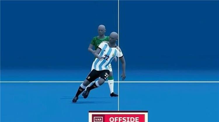 فيفا يدرس التغيير في قانون التسلل ويبحث عن كرة قدم أكثر هجومية وإثارة