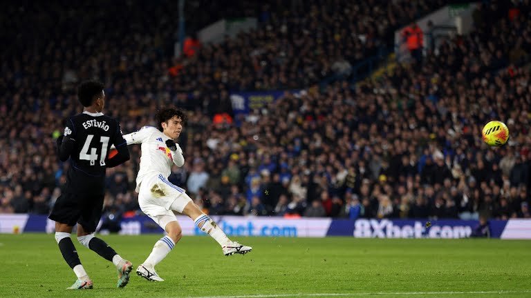 ليفربول يتعثر وتشيلسي يسقط من جديد.. ليلة درامية تهز جدول الدوري الإنجليزي الممتاز