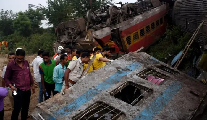 الهند: أكثر من 100 مصاب في تصادم قطارين داخل نفق بولاية أوتاراخاند