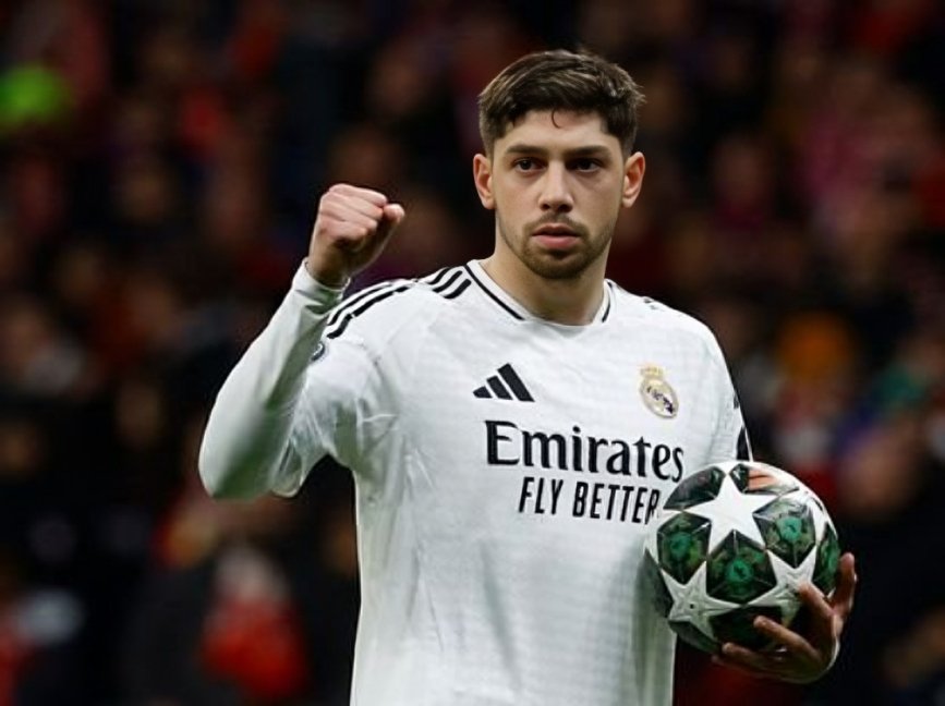 فيديريكو فالفيردي يفكر في الانتقال إلى مانشستر يونايتد في صفقة قياسية