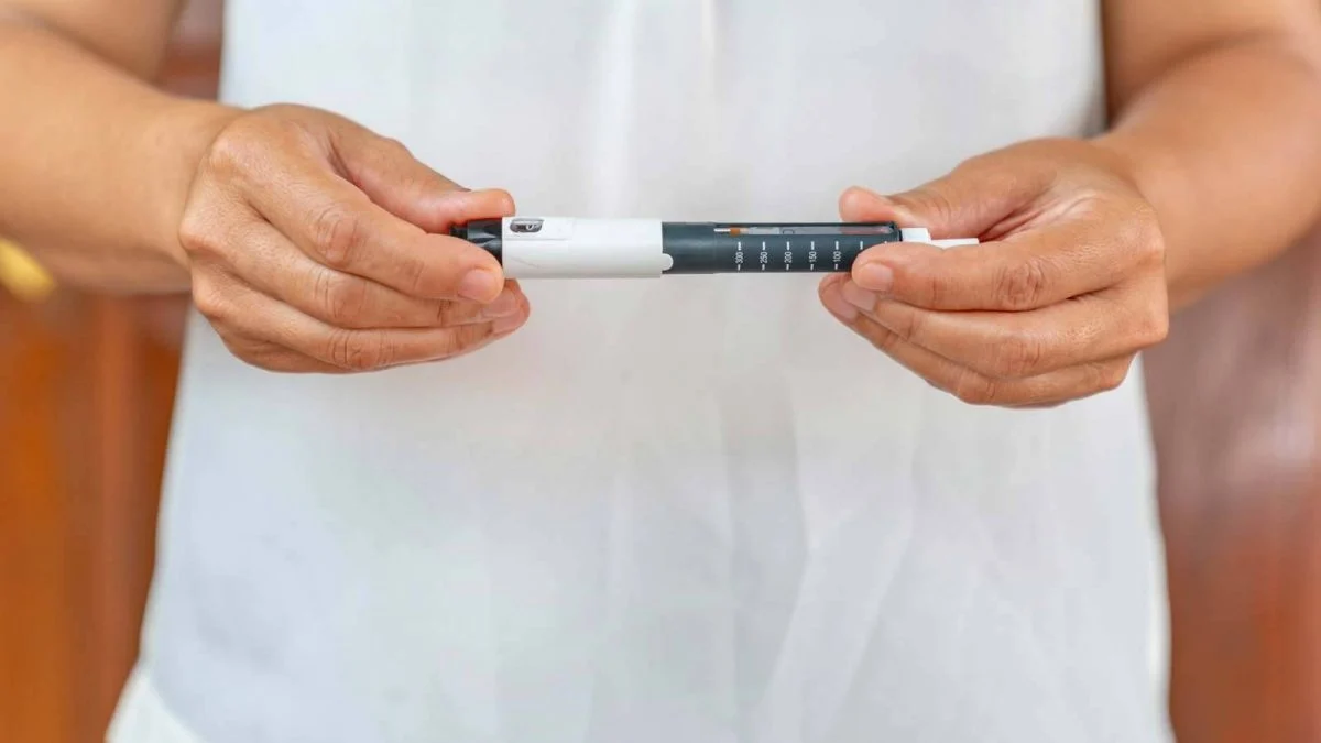 شابة بريطانية تفقد جزءًا من البنكرياس بعد استخدام حقن التخسيس