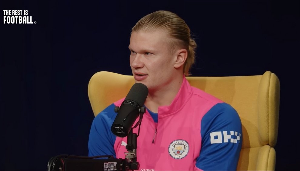 هالاند يكشف أسرار عن حياته| أكره التسلل وأرفض القفازات… ووالدي أرادني لاعب جولف لا هدّافاً