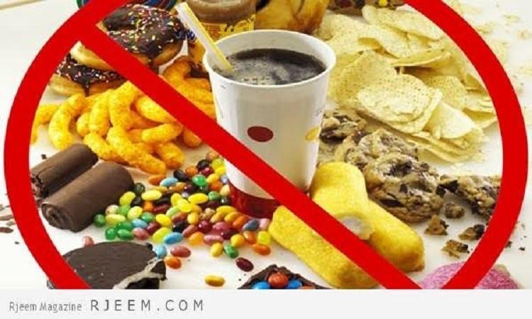 دراسات فرنسية تربط مواد حافظة شائعة بزيادة خطر السرطان والسكري