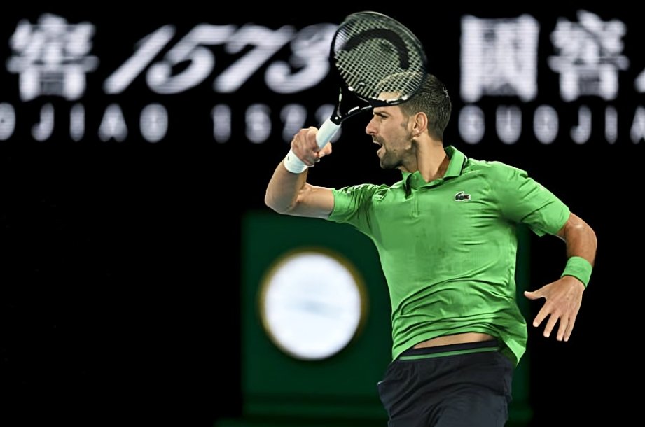 نوفاك دجوكوفيتش يحطم الأرقام القياسية في أستراليا المفتوحة ويعادل إنجاز روجر فيدرر التاريخي