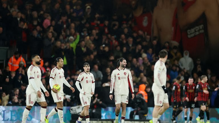 بورنموث يلحق بليفربول هزيمة درامية في الدقائق الأخيرة بمشاركة محمد صلاح ضمن منافسات البريمييرليج