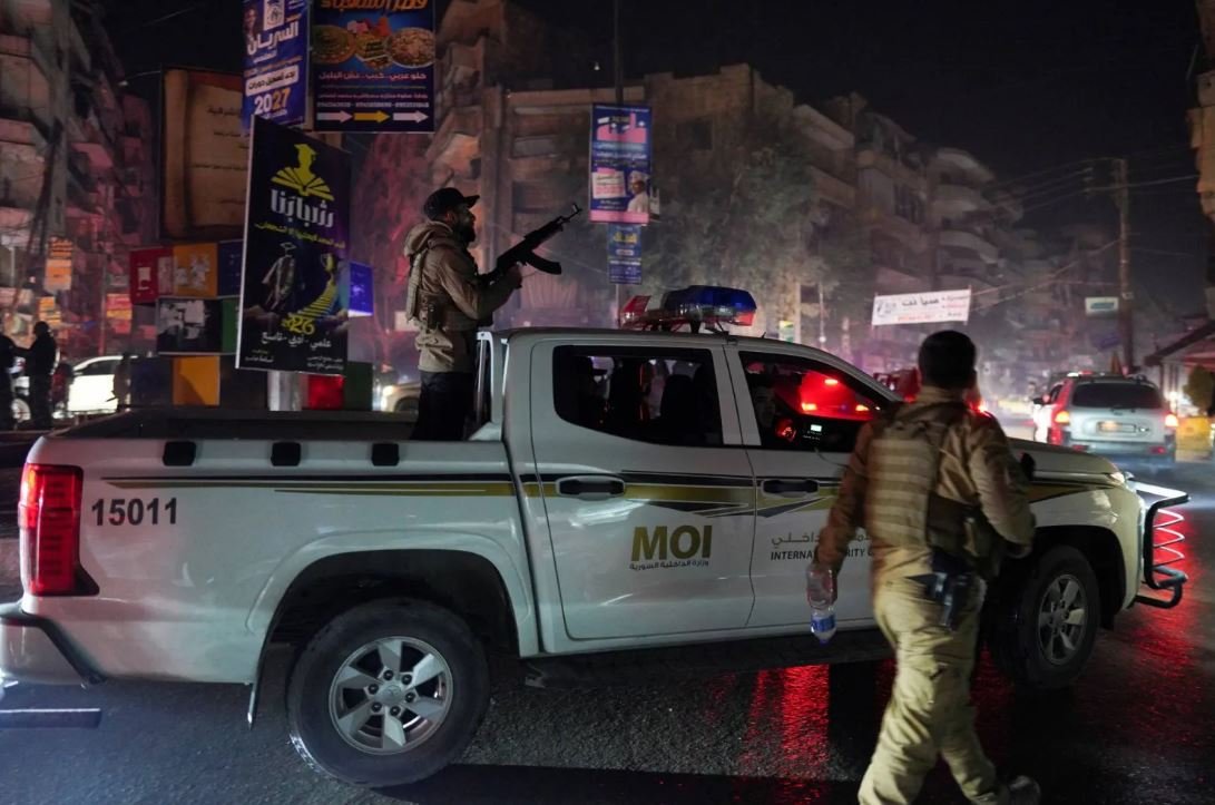 القوات الكردية ترفض الخروج من حلب