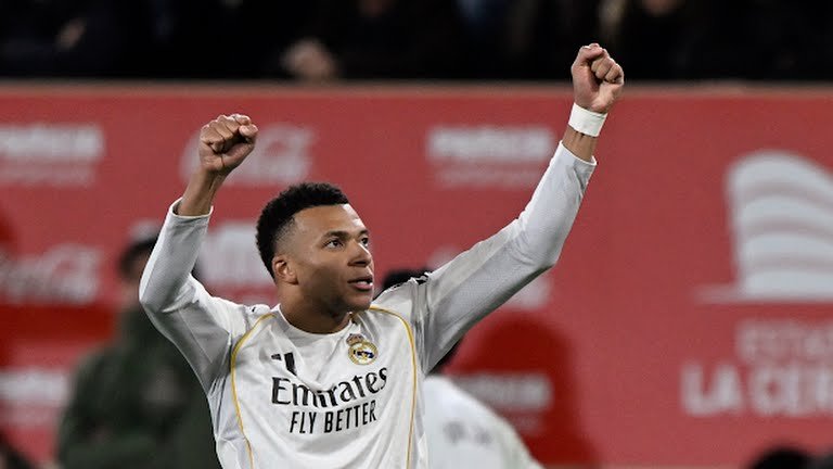 كيليان مبابي يقود ريال مدريد لصدارة الدوري الإسباني بعد تخطي عقبة فياريال بثنائية نظيفة