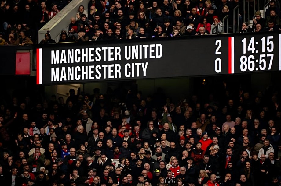مانشستر يونايتد يحسم ديربي مانشستر بثنائية ويعرقل السيتي في سباق الصدارة