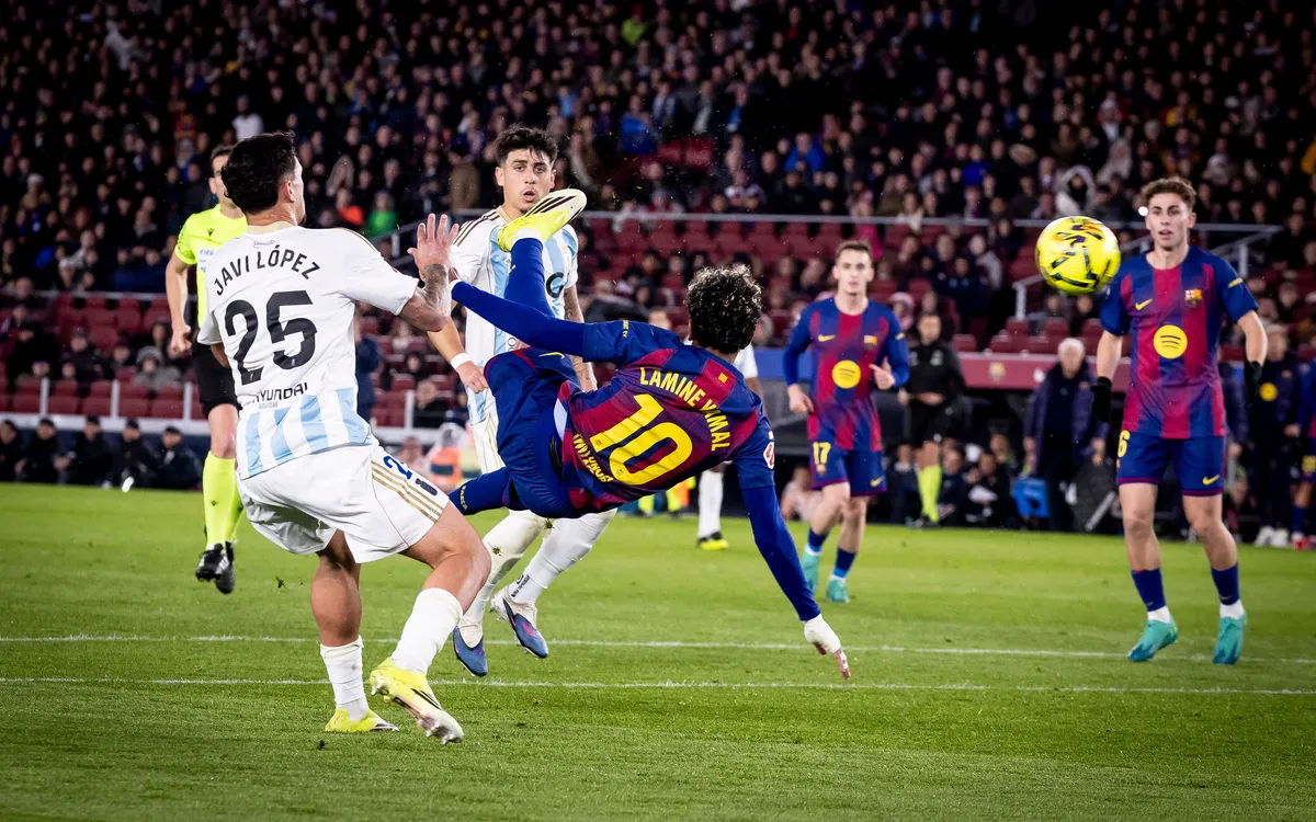 لامين يامال يقود برشلونة لاستعادة صدارة الدوري الإسباني بثلاثية نظيفة في شباك ريال أوفييدو