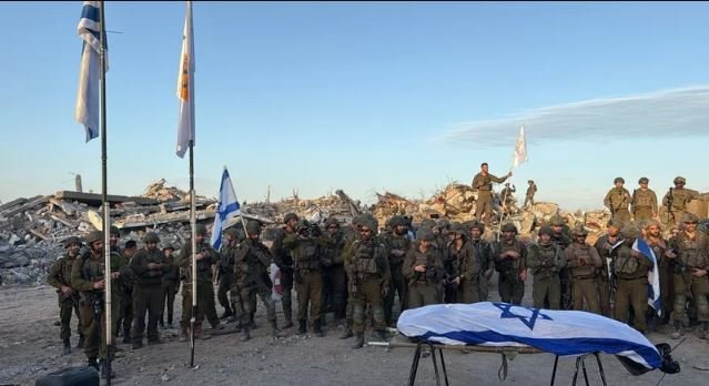 إسرائيل تعلن استعادة رفاة آخر رهينة
