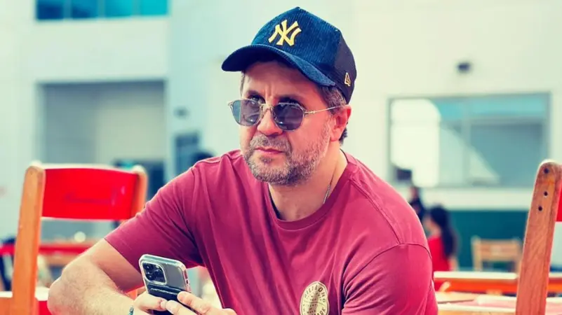 هجوم جماهيري على محمد دياب بسبب تعليق ساخر عن نجاح هشام ماجد