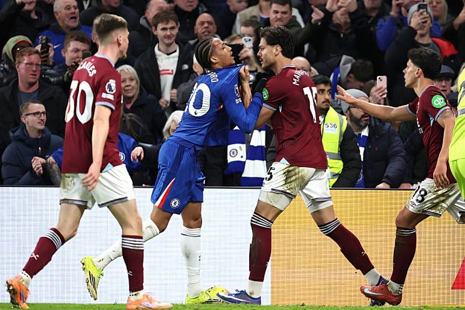 ريمونتادا دراماتيكية تقود تشيلسي لقلب الطاولة على وست هام في قمة لندنية مثيرة بالبريميرليج