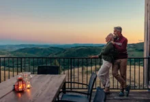 دراسة جديدة تكشف قفزات بيولوجية مفاجئة في مسار الشيخوخة