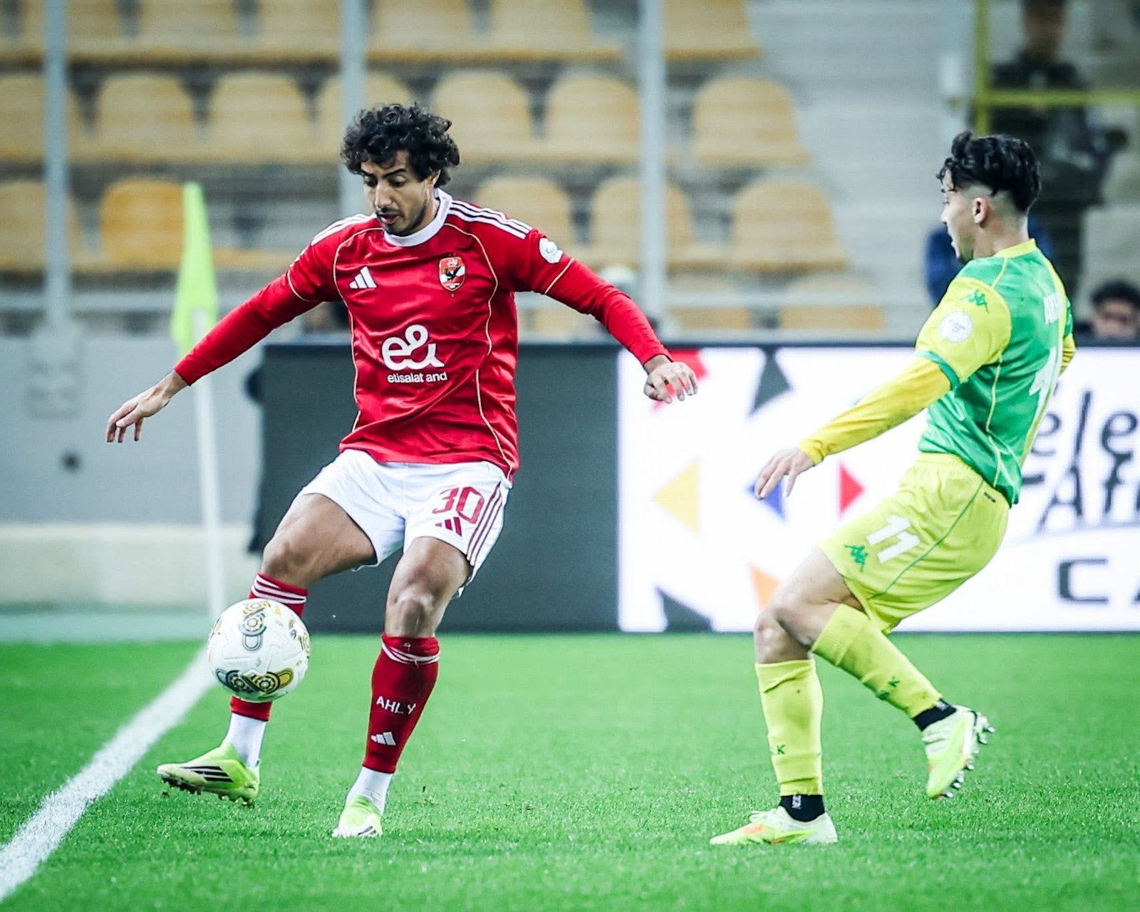 الأهلي المصري يعبر إلى ربع نهائي دوري أبطال إفريقيا 