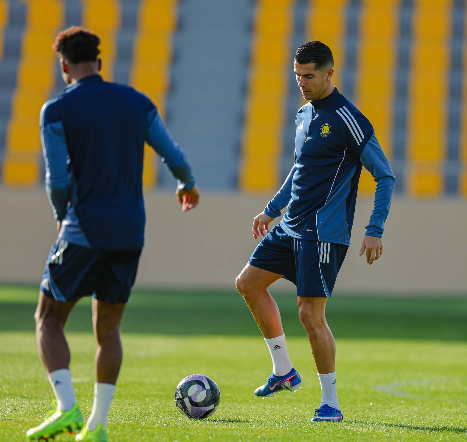 كريستيانو رونالدو ينتظم في تدريبات النصر