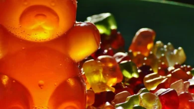 ما لا تعرفه عن الجيلاتين.. استخدامات واسعة وفوائد غير محسومة