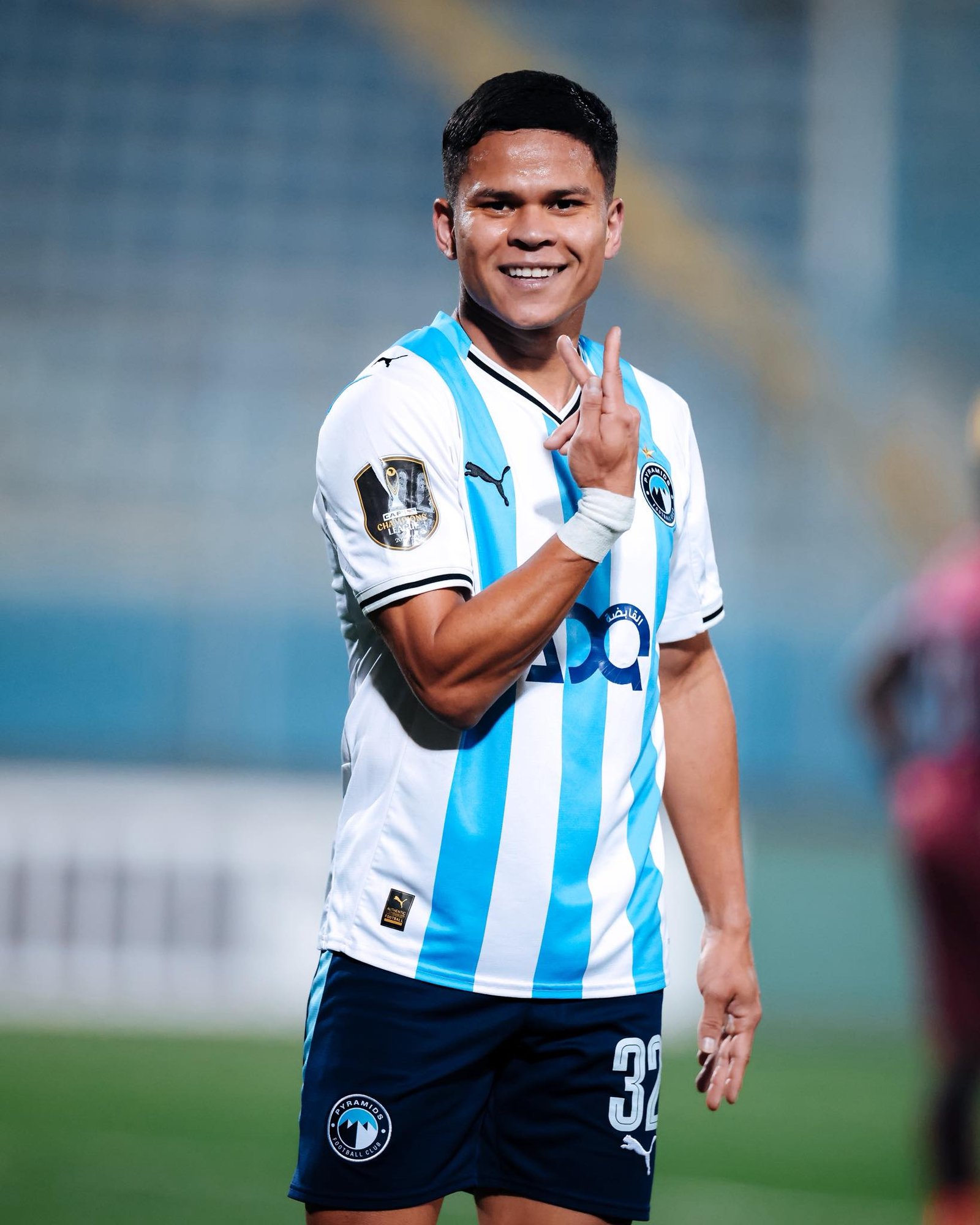 بيراميدز يعتلي عرش القارة بأعلى نقاط في دور المجموعات ويرافق نهضة بركان لمرحلة الحسم