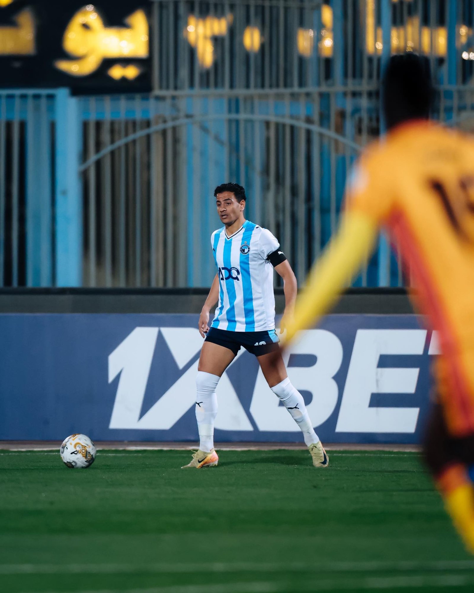 بيراميدز يعتلي عرش القارة بأعلى نقاط في دور المجموعات ويرافق نهضة بركان لمرحلة الحسم