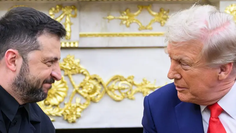 زيلينسكي يتحدث مع ترامب حول المفاوضات المقبلة لإنهاء الحرب الروسية