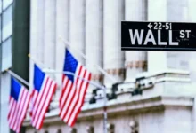تراجع جماعي في وول ستريت بضغط من الأسهم الاستثمارية والتكنولوجية