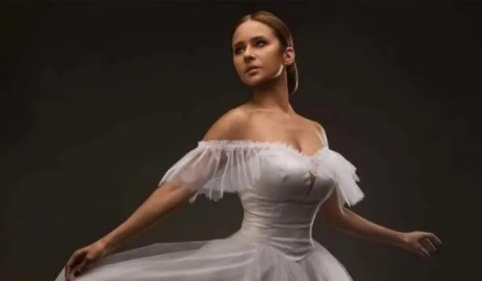 نيللي كريم.. رحلة فنية بين الدراما الثقيلة والرومانسية المتجددة