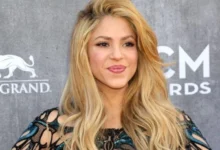 شاكيرا تفاجئ جمهورها برسالة بالعربية قبل حفل الأهرامات