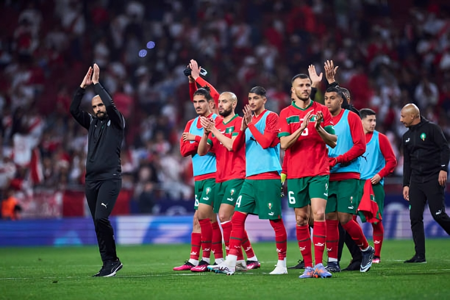 تقارير مغربية تؤكد اقتراب رحيل وليد الركراكي عن قيادة أسود الأطلس