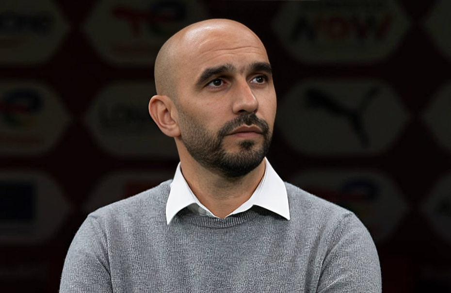 تقارير مغربية تؤكد اقتراب رحيل وليد الركراكي عن قيادة أسود الأطلس