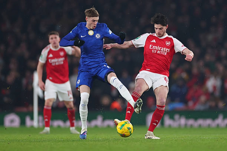 أرسنال يحسم ديربي لندن أمام تشيلسي ويتأهل لنهائي كأس رابطة المحترفين الإنجليزية