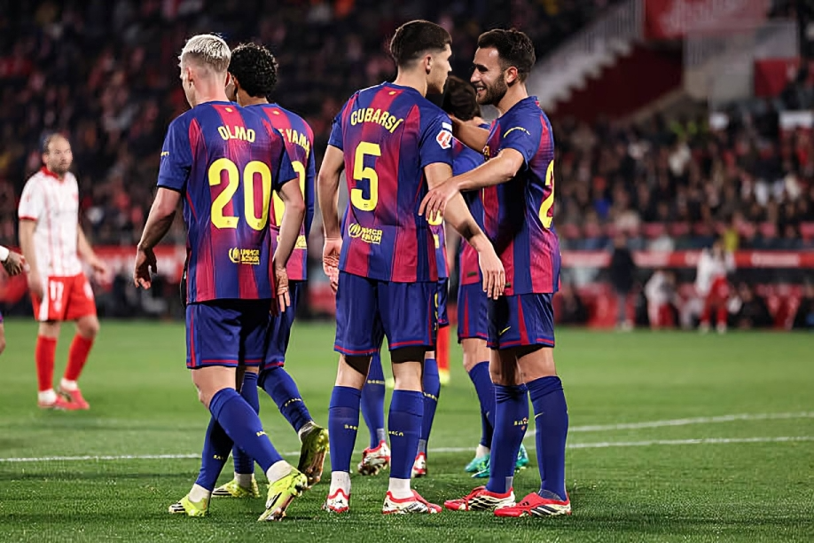 جيرونا يقلب الطاولة على برشلونة بهدف قاتل ويشعل الصراع في قمة الدوري الإسباني