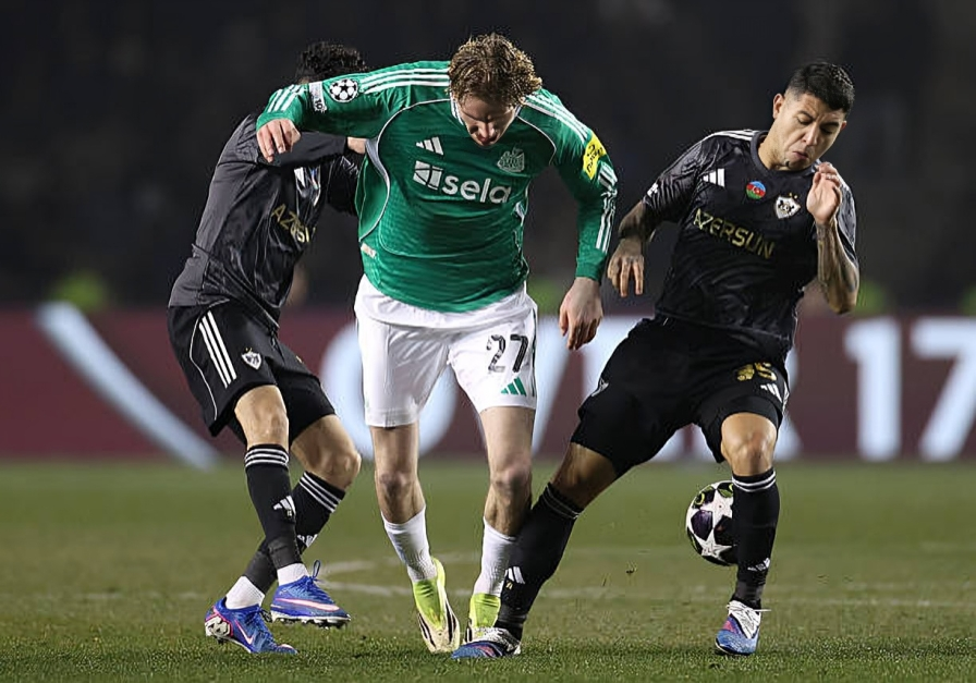 نيوكاسل يكتسح كاراباج بسداسية تاريخية ويقترب من ثمن نهائي دوري أبطال أوروبا