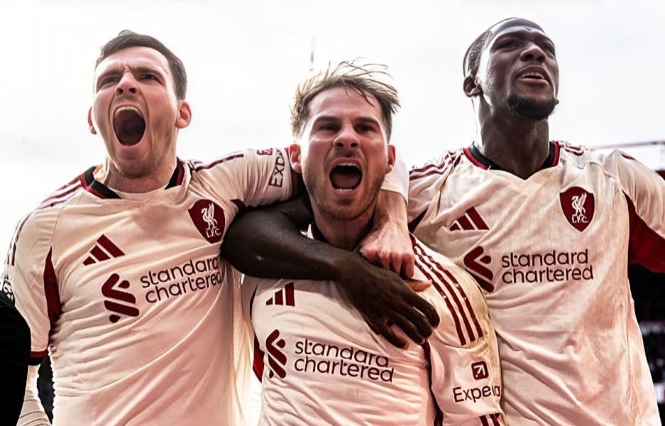 ليفربول ينتزع فوزا قاتلا من نوتينجهام فورست ويواصل صراع المربع الذهبي