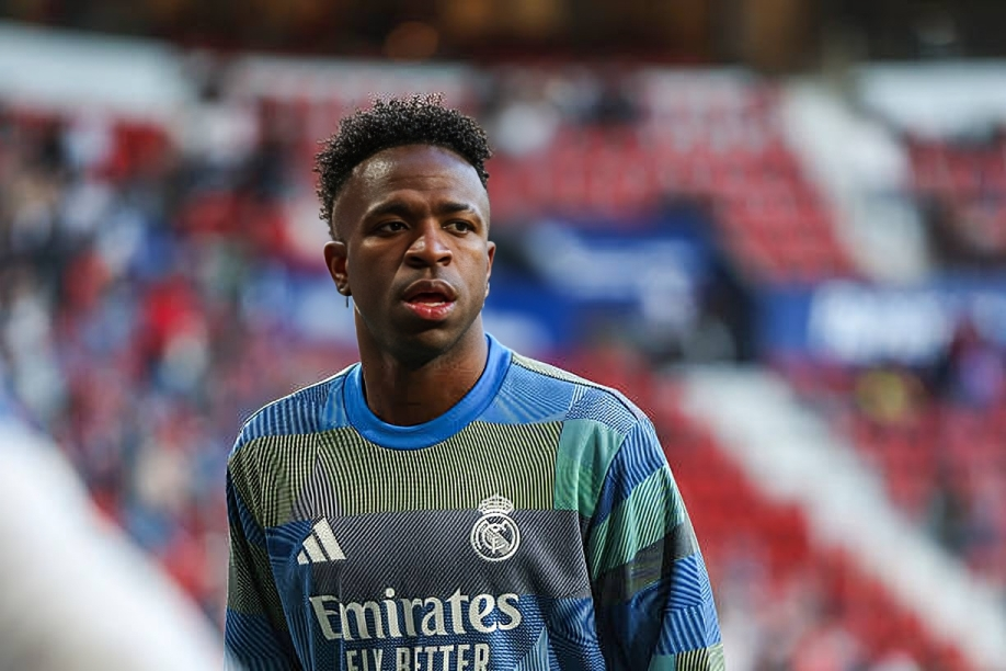 ريال مدريد يحصن نجمه فينيسيوس جونيور بعقد تاريخي حتى عام 2030