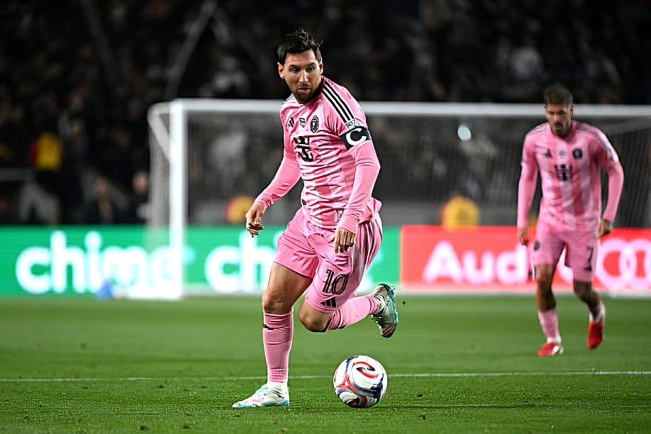 رابطة الدوري الأمريكي تحسم الجدل حول معاقبة ليونيل ميسي بعد أحداث مباراة لوس أنجلوس