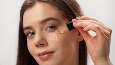 روتين العناية بالبشرة قبل العيد.. خطوات بسيطة لإطلالة مشرقة وطبيعية