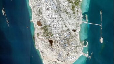 قصف جزيرة خرج